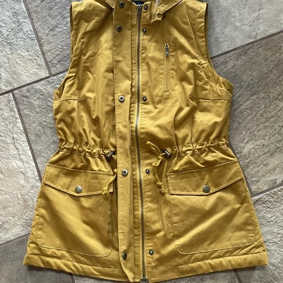 + nwot + LOVE TREE Hooded Vest - Picture 5 of 8